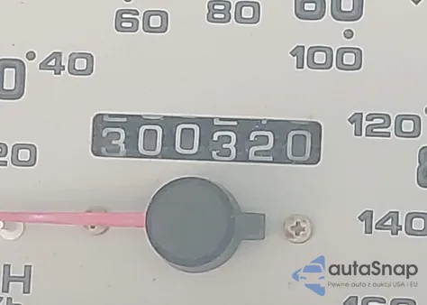 1998 Nissan Altima Gle/Gxe/Se/Xe z USA, uszkodzony, nr VIN 1N4DL01D3WC133813